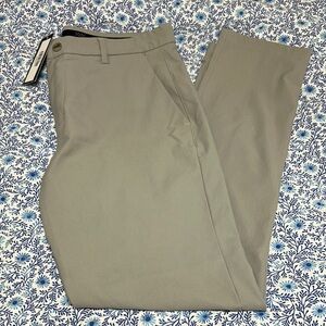 NWT Rhone Men’s Slim Fit Dress Pants